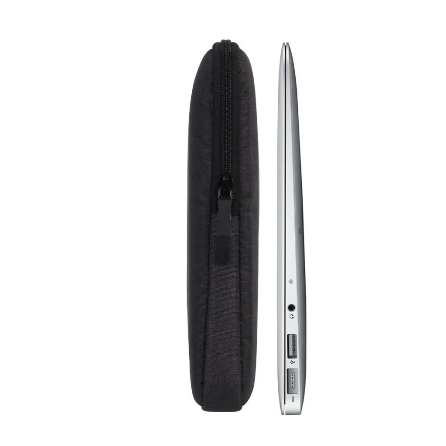 Housse Rivacase suzuka 7703 noir pour ordinateurs portables 13.3" (7703 black)