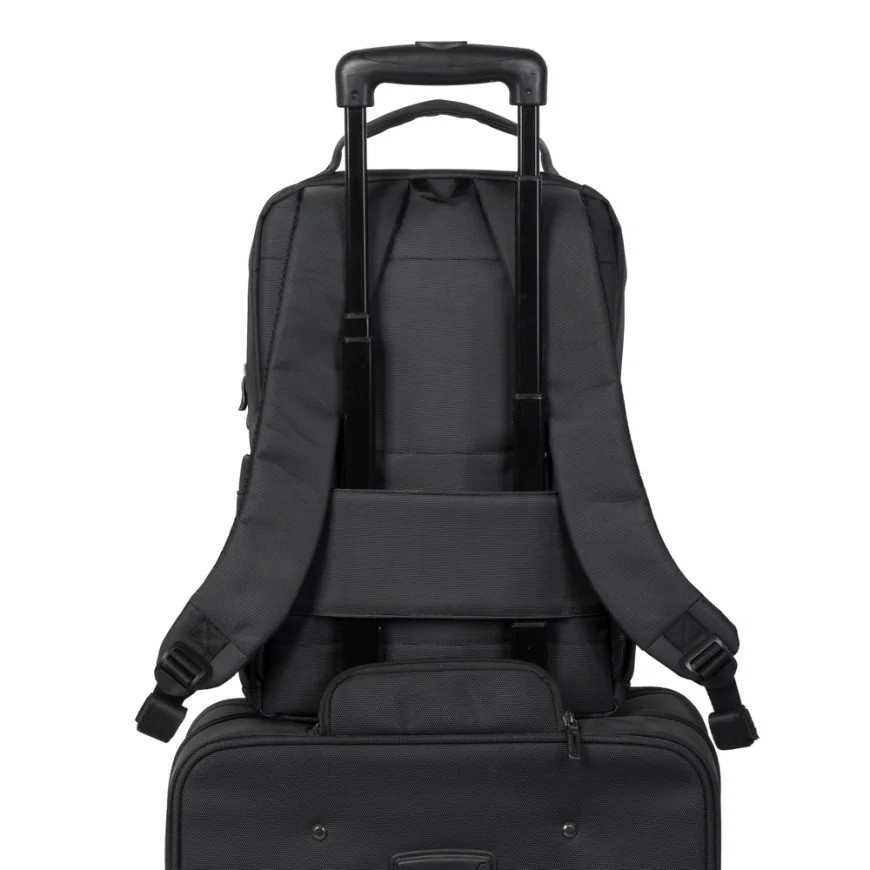 Sac à DOS noir pour ordinateurs portables 15.6" (8262 black)