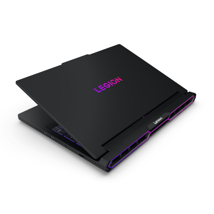 PC portable Gaming Lenovo Legion Pro 7 16IAX10H (83F50076FE)