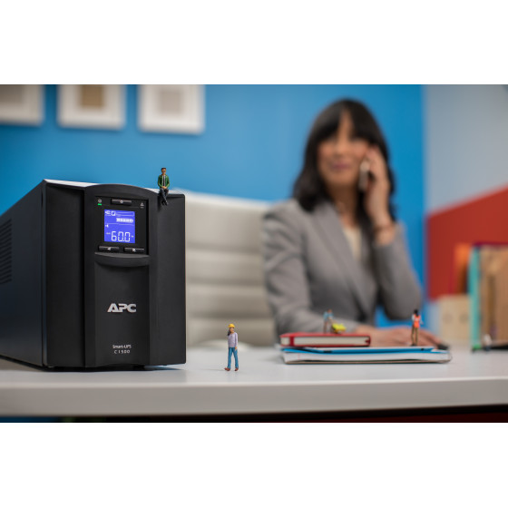 Onduleur line-interactive APC Smart-UPS smc 1500VA - 230V (SMC1500IC)