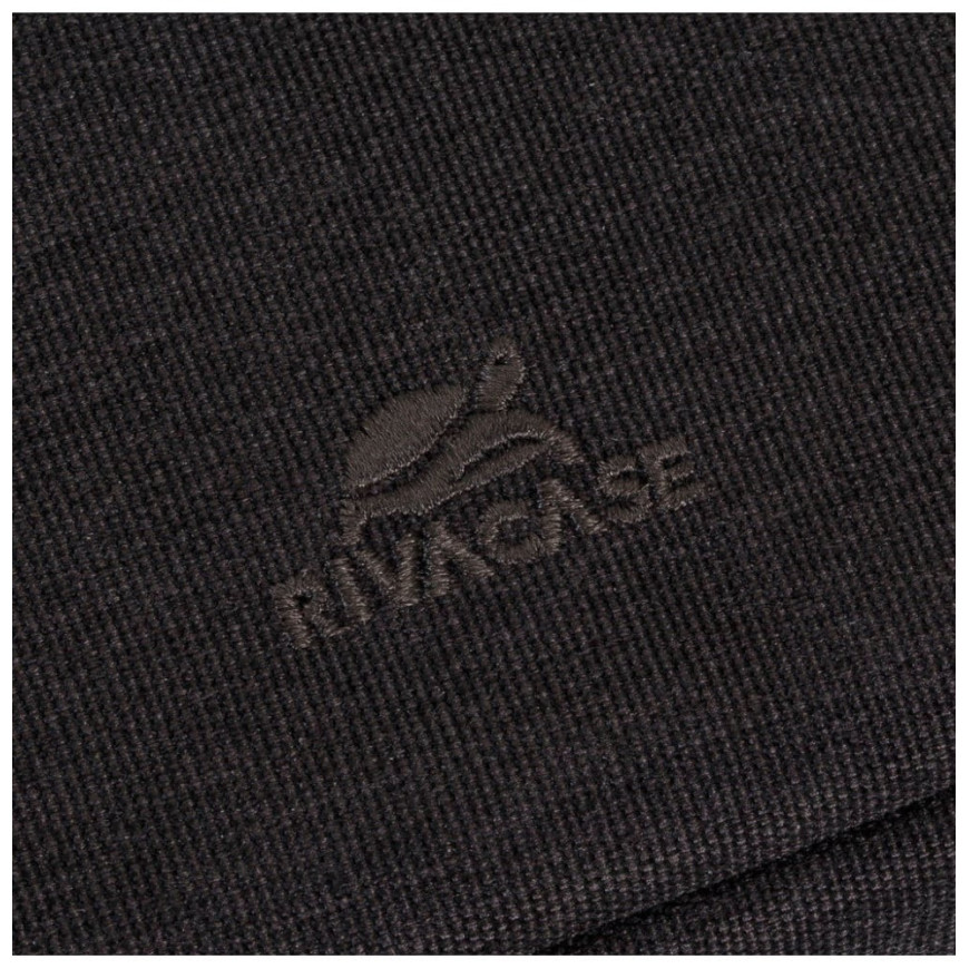 Housse Rivacase suzuka 7704 noire pour ordinateurs portables 13.3"-14" (7704 black)