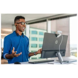  POLY Webcam USB-A Studio P5 TAA Webcam USB-A Poly Studio P5 TAA (76U43AA)