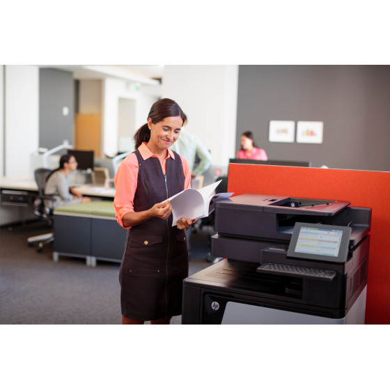 HP Color LaserJet Enterprise flow MFP M880z+ (A2W76A)