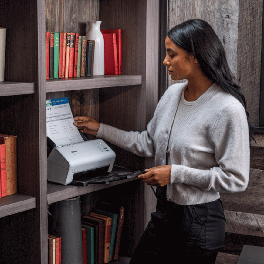 Scanner de documents bureautique, recto-verso, 40 ppm/80 ipm, chargeur ADF 80 f., Ethernet (ADS-4300N)