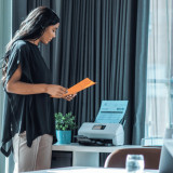 Scanner de documents bureautique, recto-verso, 70 ppm/35 ipm, chargeur ADF 60 f., Ethernet, Wi-Fi (ADS-4500W)