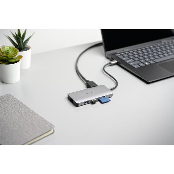Hub mobile USB-C Kensington UH1400P 8 en 1 (K33820WW)