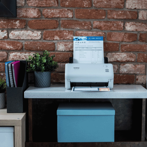 Scanner de documents bureautique, recto-verso, 70 ppm/35 ipm, chargeur ADF 60 f. (ADS-4100)