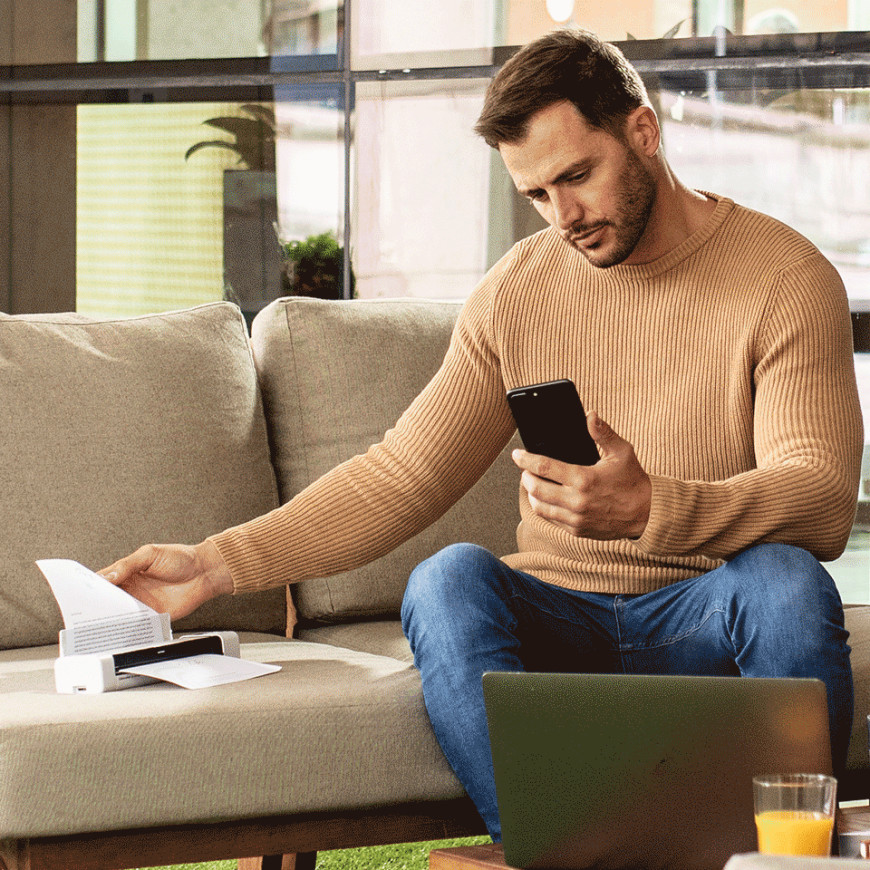 Scanner mobile à défilement A4 recto-verso et wifi (DS-940DW)
