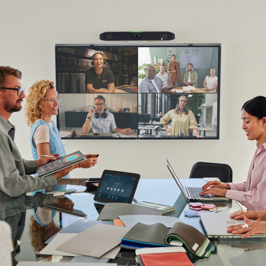 POLY Barre de visioconférence tout-en-un Studio X52 avec kit de contrôleur TC10 (8D8L1AA)