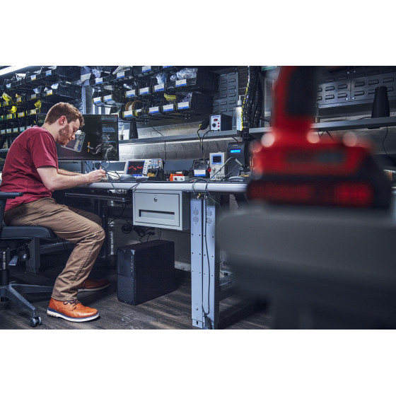 HP Z2 G9 Tour - NVIDIA RTX A2000