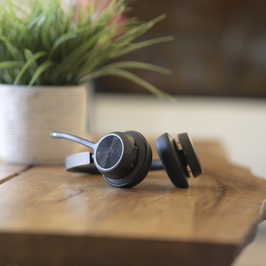 Micro-casque HP Poly Voyager 4320 USB-A +dongle BT700