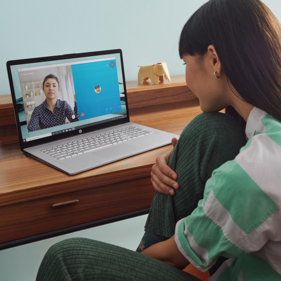 PC portable HP 17-cn3001nf
