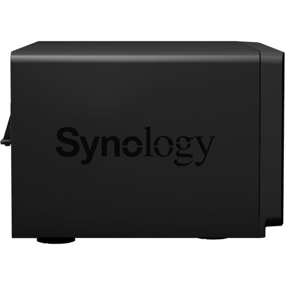 Serveur NAS 8 baies Synology DiskStation DS1821+