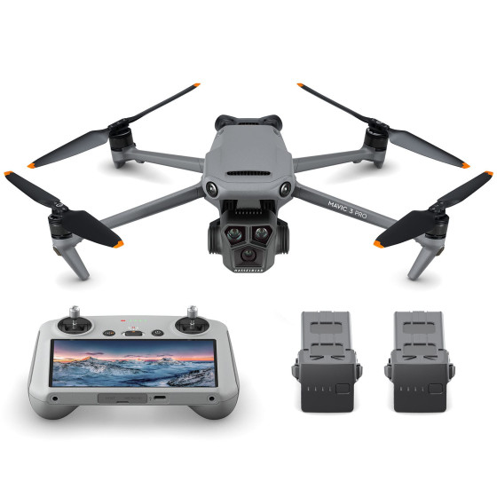 Drone DJI Mavic 3 Pro Fly More Combo (DJI RC)