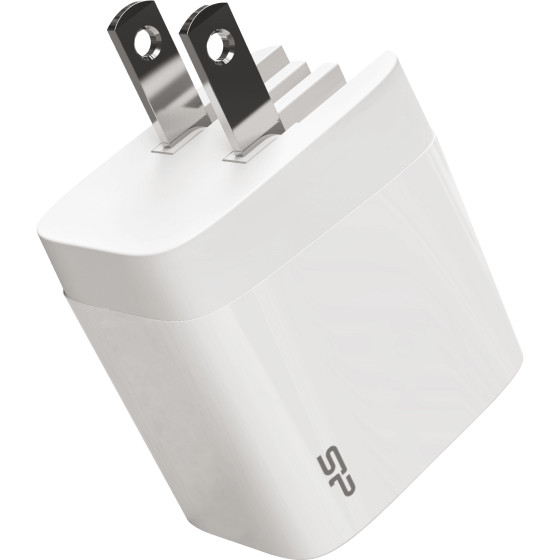 Chargeur mural 20 watts Silicon Power QM16 avec adaptateur multi-pays