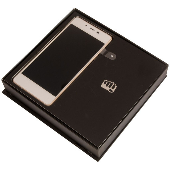 Micromax Canvas Sliver 5 Q450